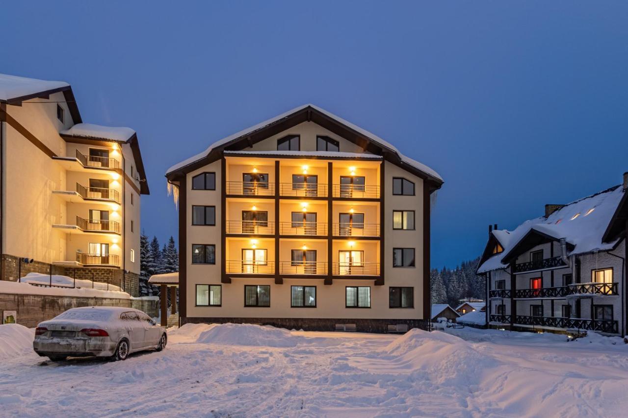 Madison Hotel Bukovel Eksteriør billede