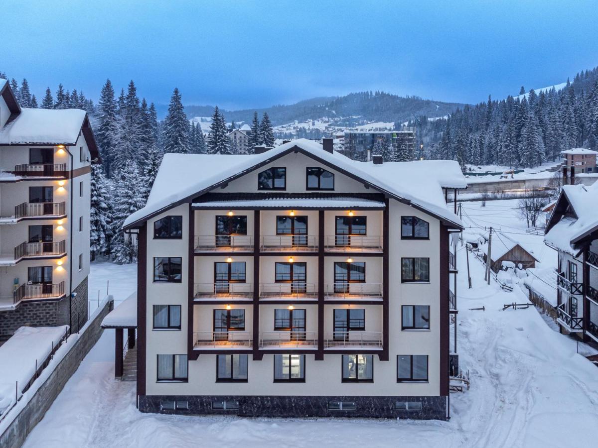 Madison Hotel Bukovel Eksteriør billede
