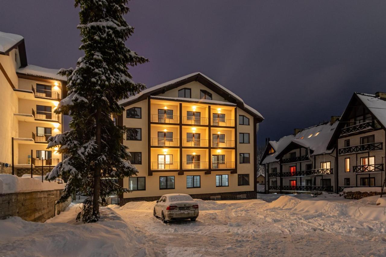 Madison Hotel Bukovel Eksteriør billede