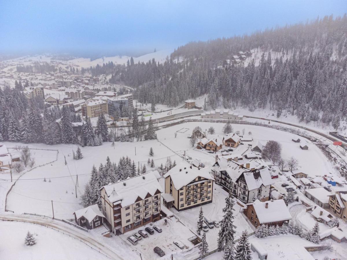Madison Hotel Bukovel Eksteriør billede