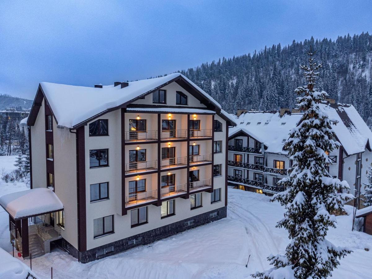 Madison Hotel Bukovel Eksteriør billede