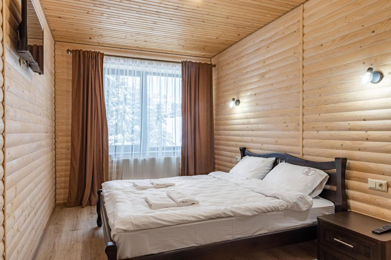 Madison Hotel Bukovel Eksteriør billede