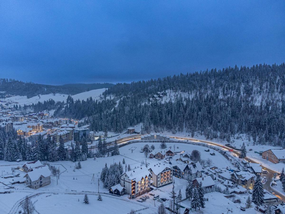Madison Hotel Bukovel Eksteriør billede