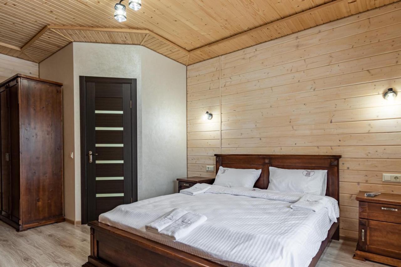 Madison Hotel Bukovel Eksteriør billede