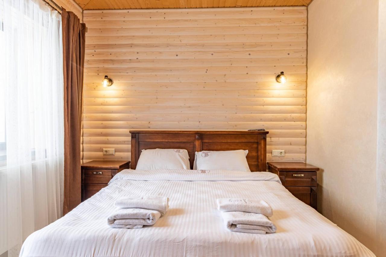 Madison Hotel Bukovel Eksteriør billede